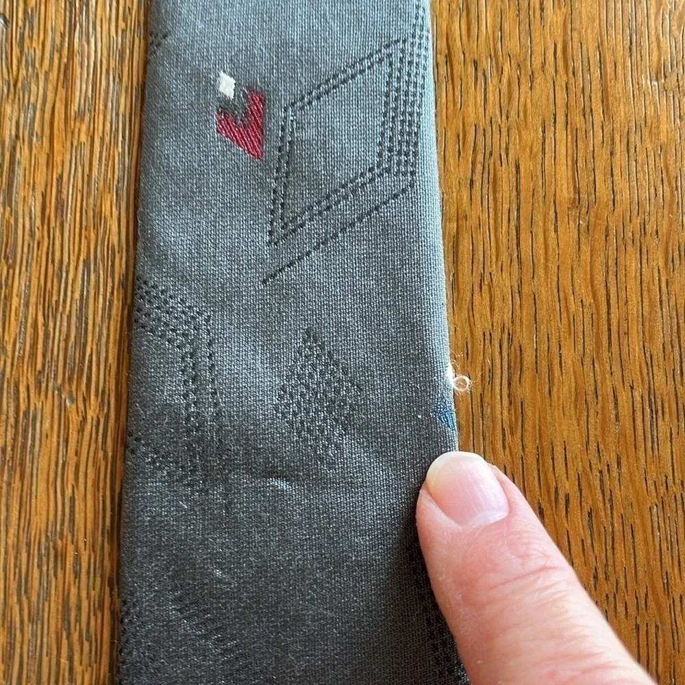 Bon Jour 100% Silk Tie Gray with Blue and Red Hearts Stitching Detail.